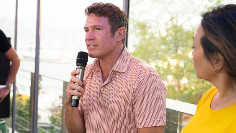Nate Boyer speaking to audience during Freedom Forum's 1A Festival