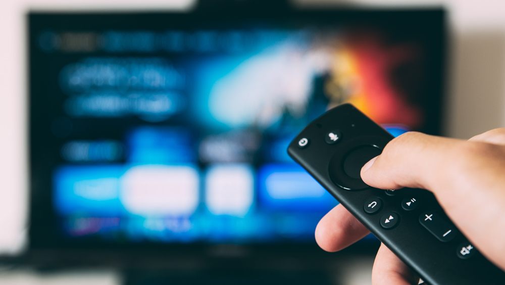 How and why news outlets decide to air graphic footage.